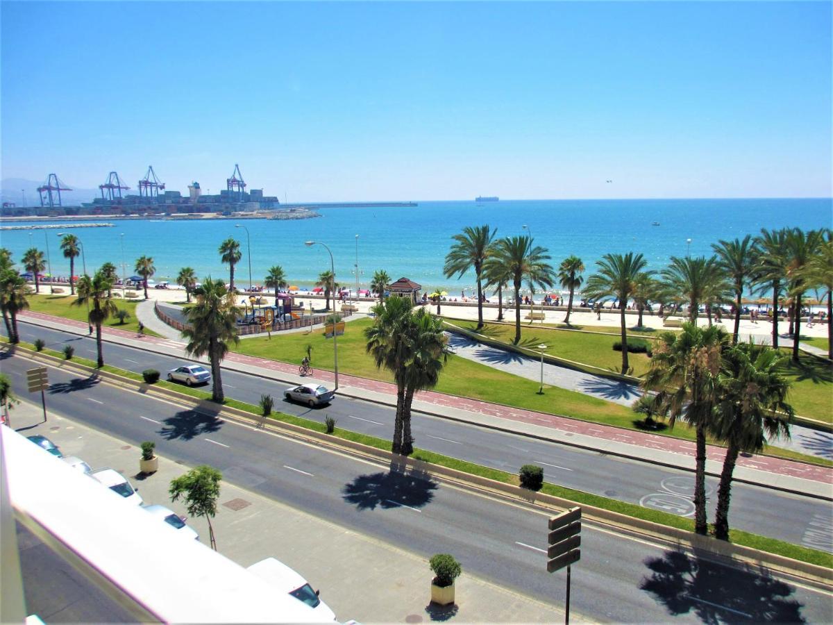 Apartamento Frenta A La Playa Malaga-antonio Machado