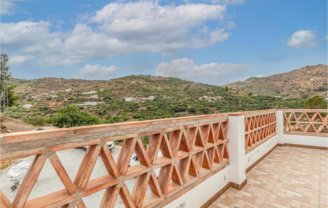 3 Bedroom Stunning In *