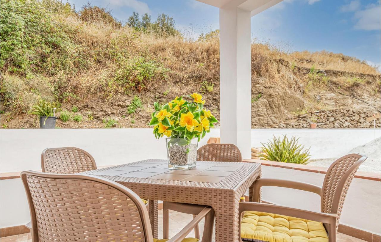 Feriehus 3 Bedroom Stunning In