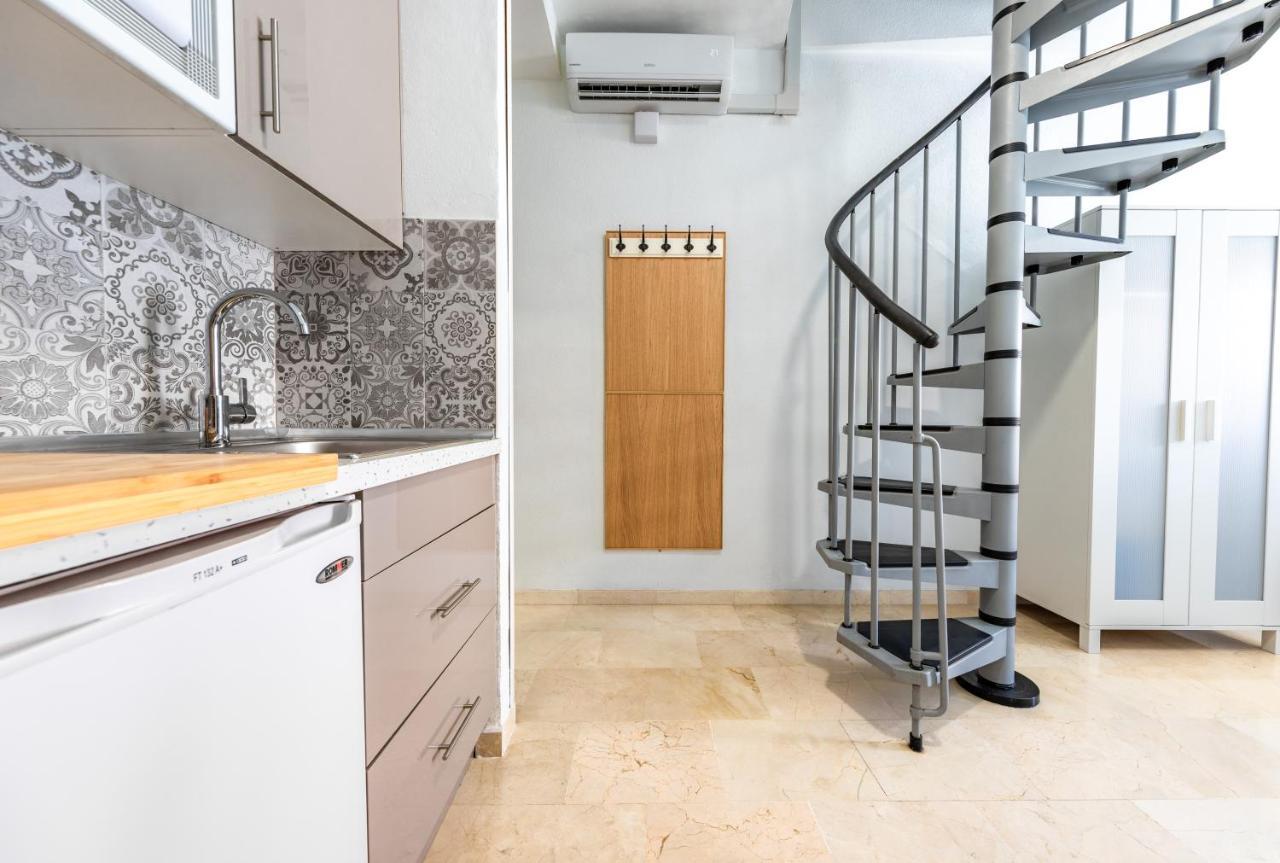 Apartment Private Rooftop & Elegant Studio - Center By Rems Málaga