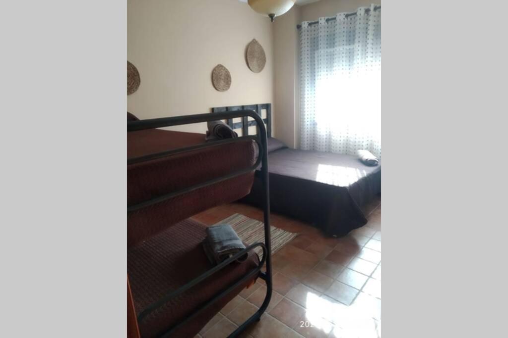 Alcaidejos Con Piscina Feriehus