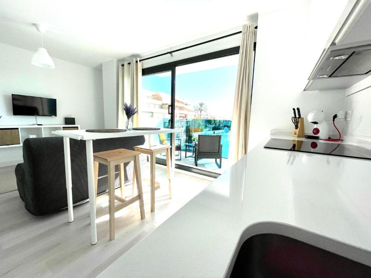 Lovely With Pool In Fuengirola Mijas Costa Leilighet