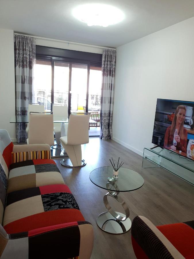 Boutique Near The Beach, 1 Gbps Wi-fi Apartment