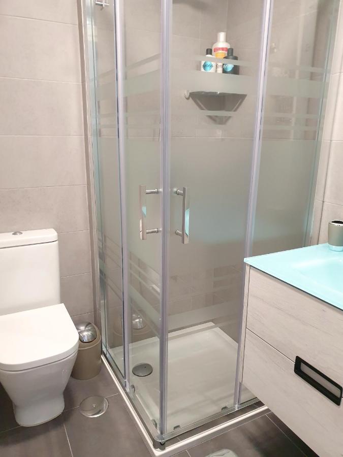 Boutique Near The Beach, 1 Gbps Wi-fi Apartment Malaga