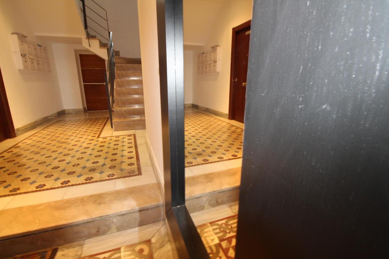 Del Parque Flats Alvarez Apartment *