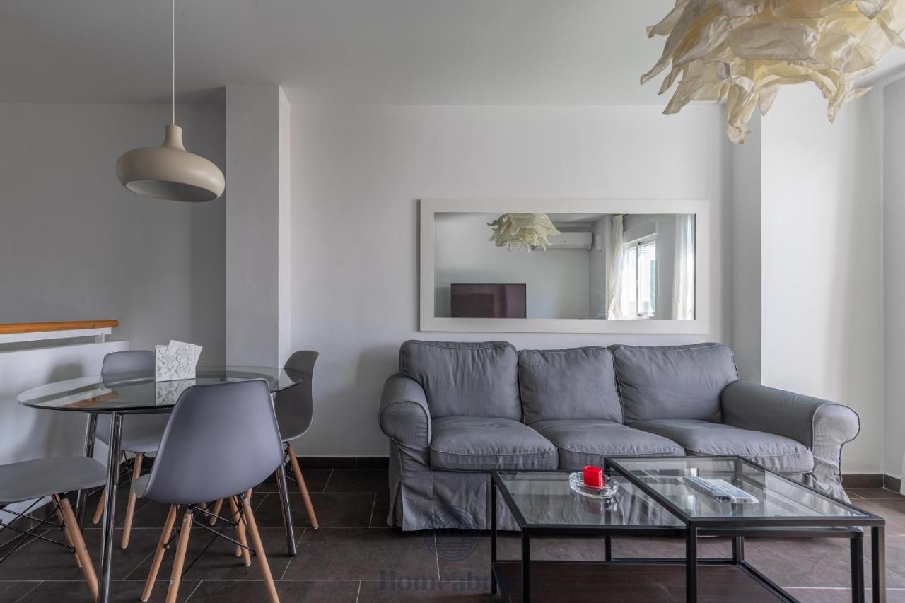Fun Building By Homeabout Apartamento Málaga