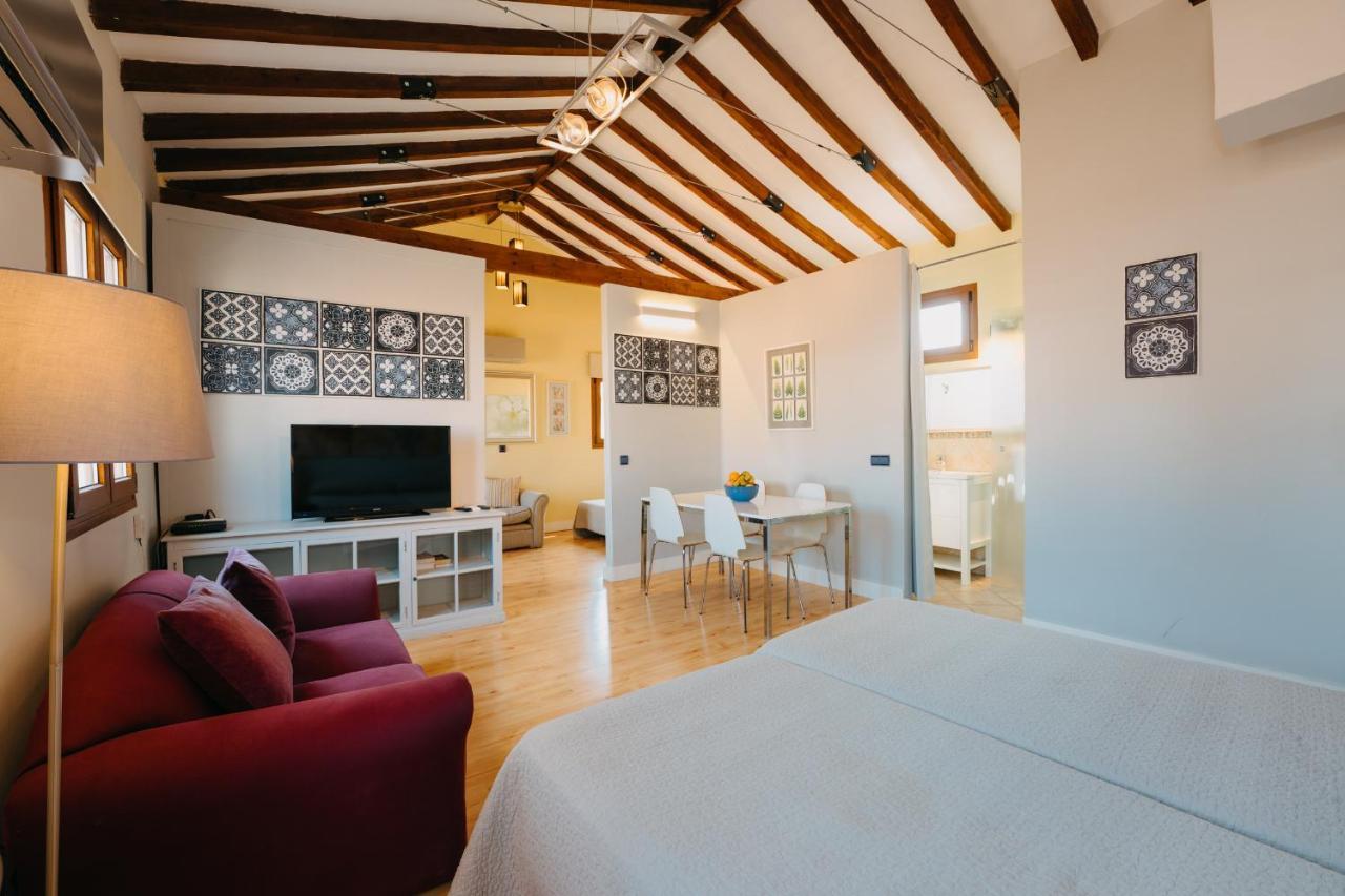 Top2stay Bed & Breakfast 2*