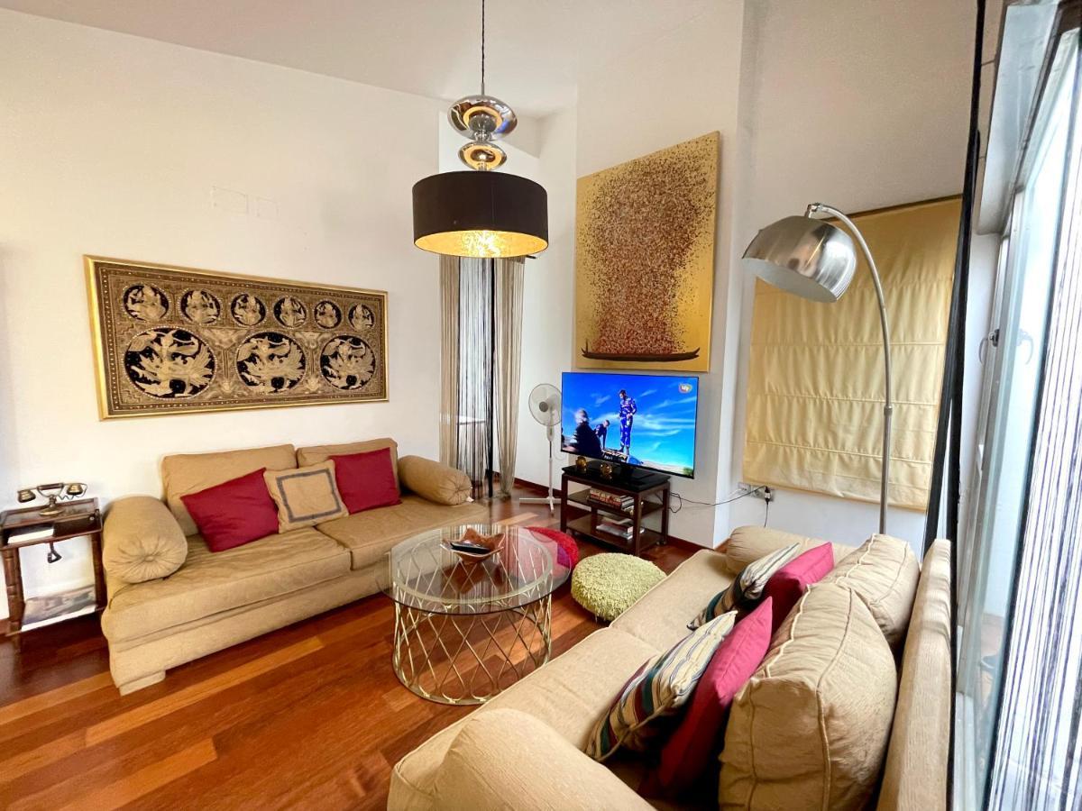 Atico En Plaza De La Constitucion 3 Bedrooms Lägenhet Málaga