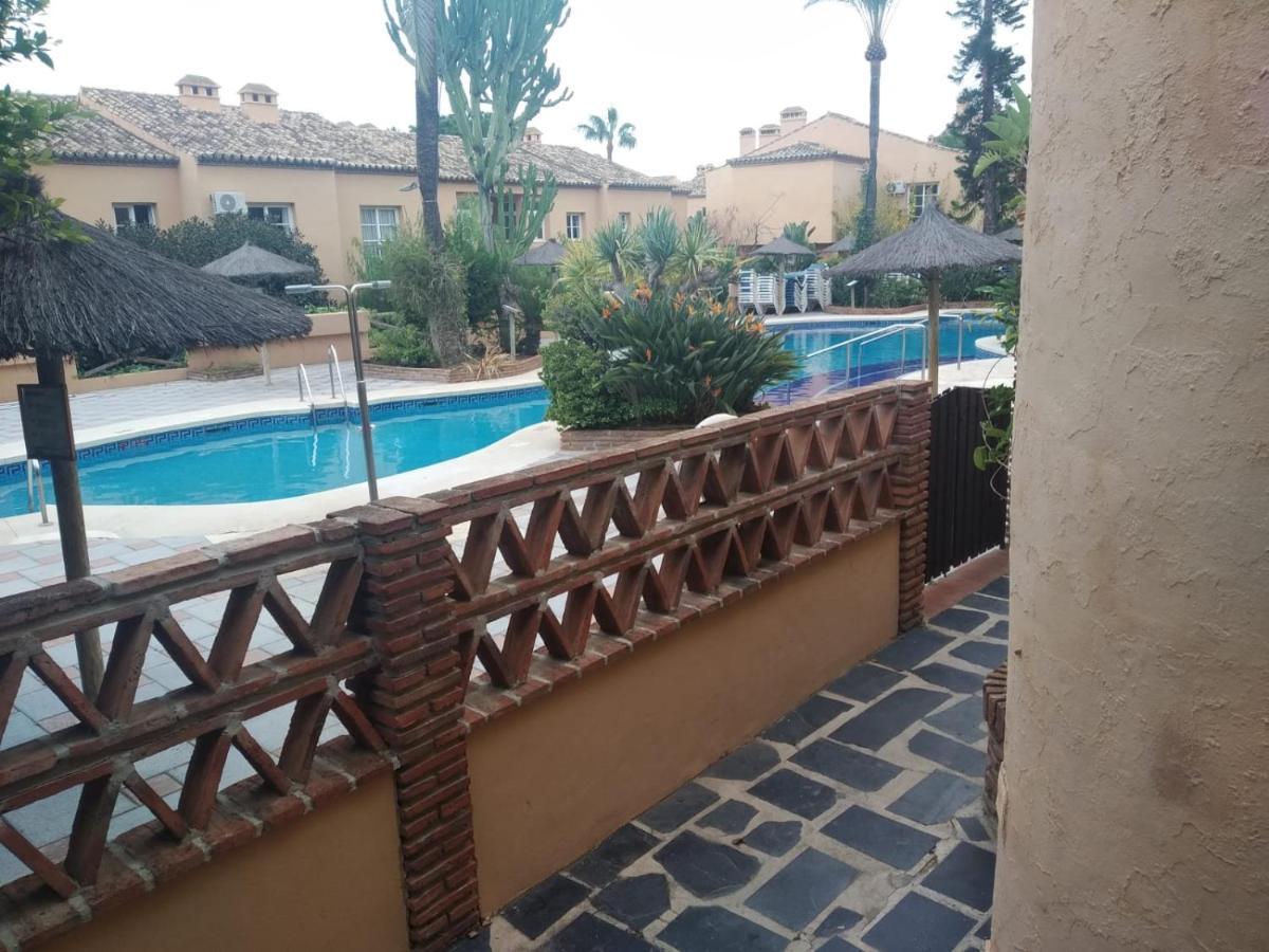 Apartamento C P Oasis Club Málaga