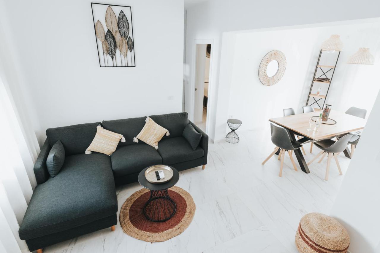 Shiny Nab Super Family Apartamento