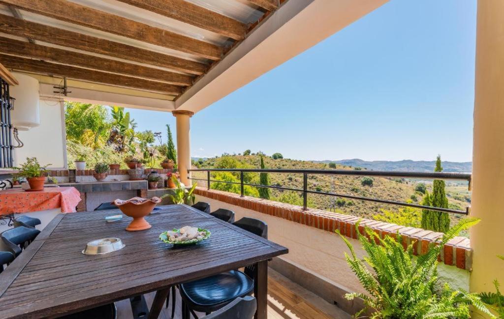 Preciosa Casa Rural A Un Paso Del Centro Malaga