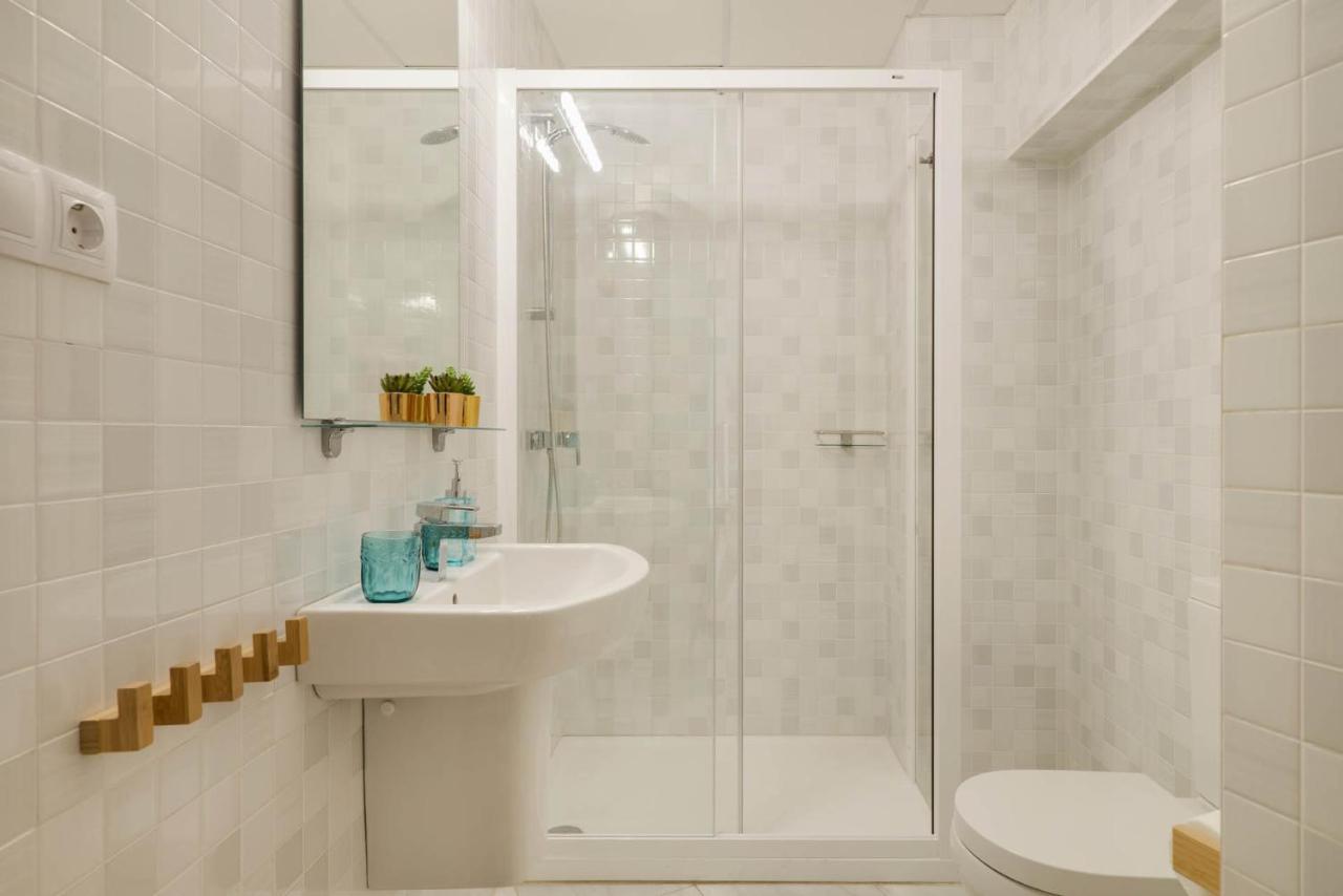 Larios In By Solaga Homes