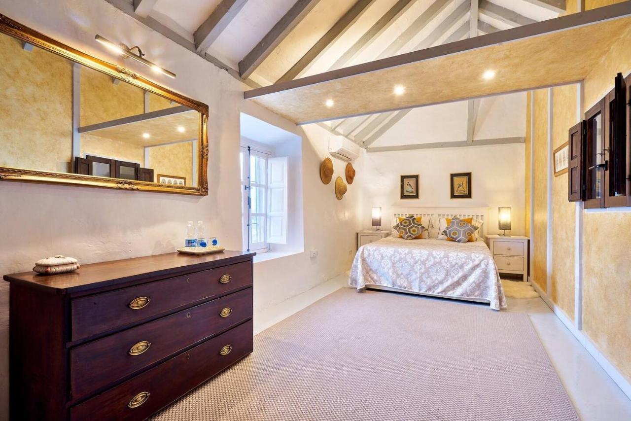 Beautiful 7-bed In Málaga