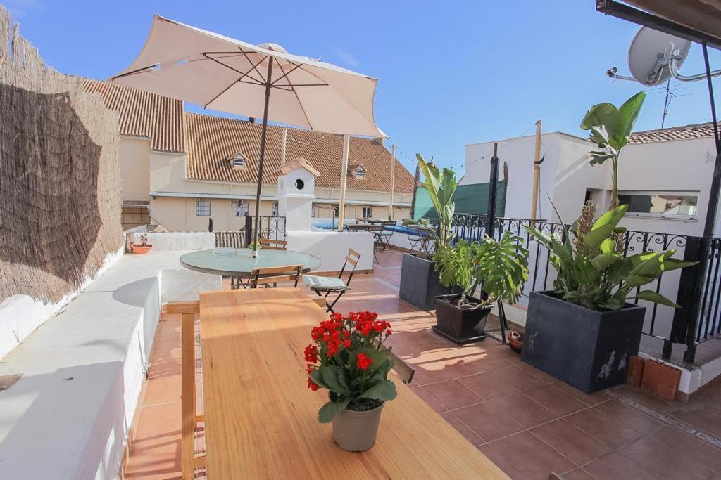 Barbatuke - Art & Hostel