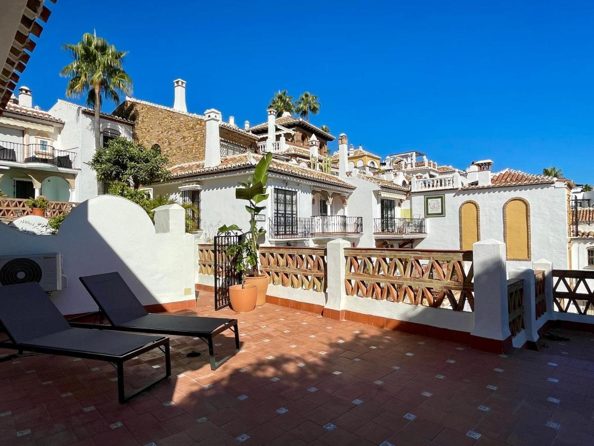 Semidetached Duplex At Puebla Aida, Mijas Golf With Pool, Golf And Sea Views Feriehus *