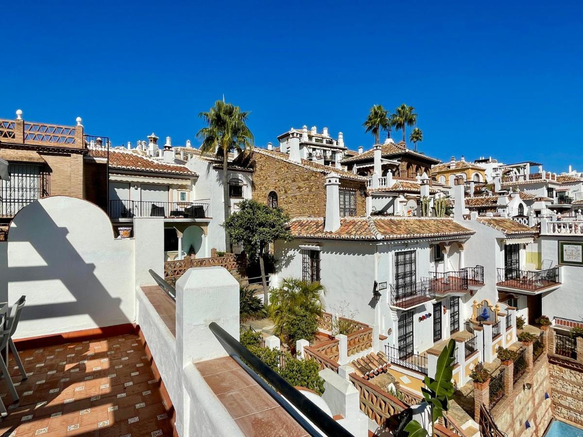 Semidetached Duplex At Puebla Aida, Mijas Golf With Pool, Golf And Sea Views Feriehus *