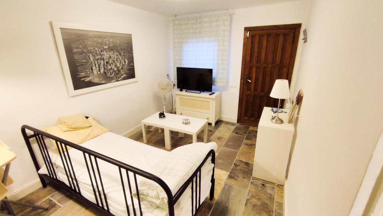 Victoria & Olivar Villa