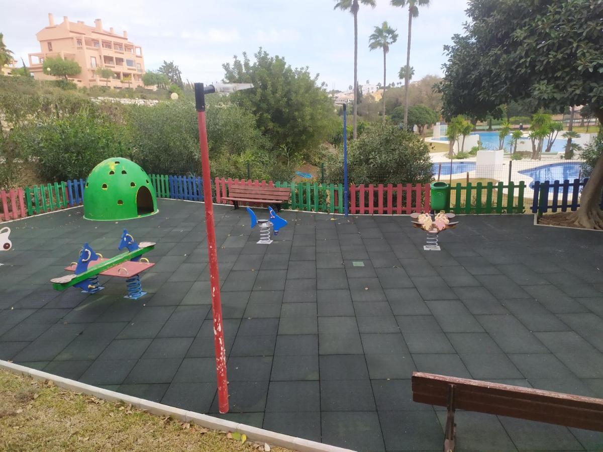 Apartment Playa Marina Club Pretty House Malaga