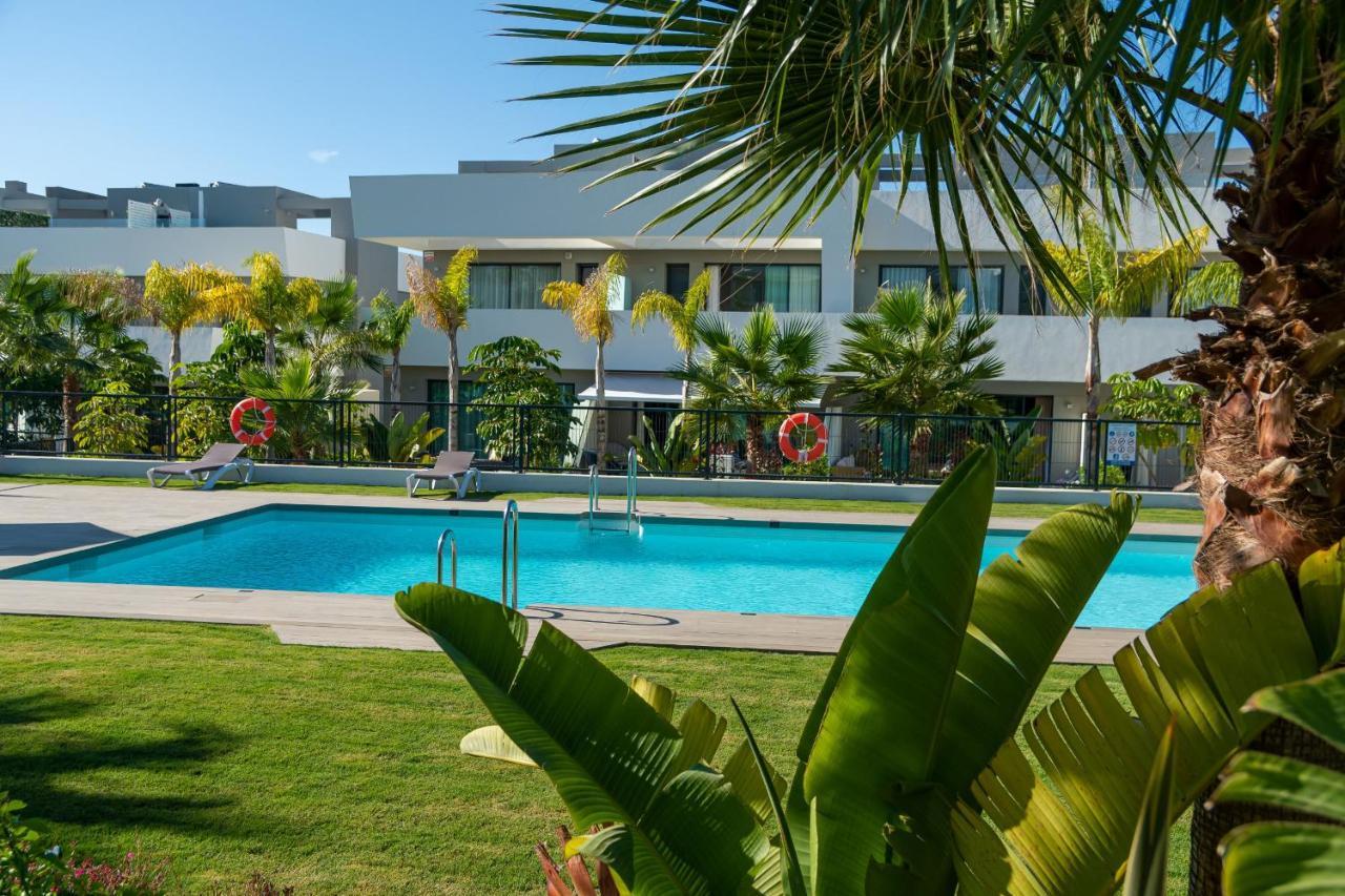 Hébergement de vacances Luxurious Townhouse With Roof Plunge Pool