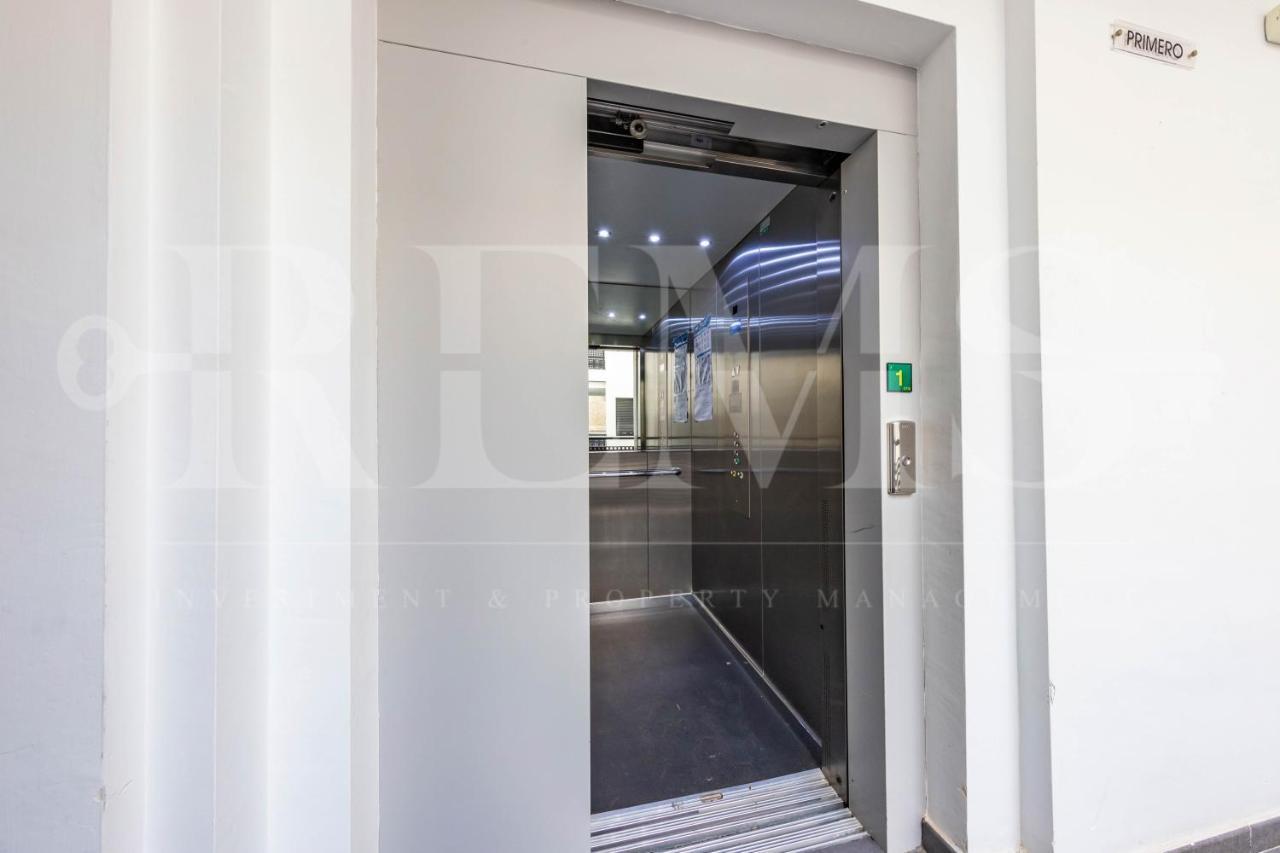 Deluxe Apartment With Common Swimming Pool - Center Appartement *