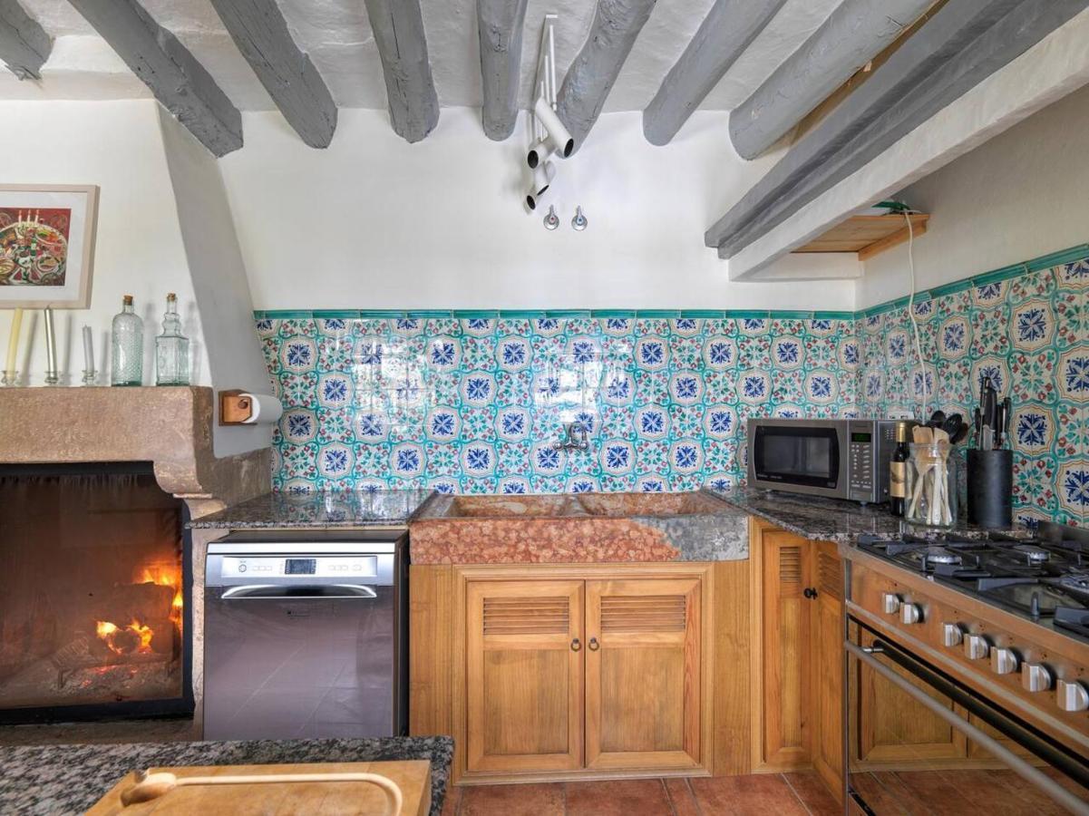 Villa Beautiful 7-bed In Málaga