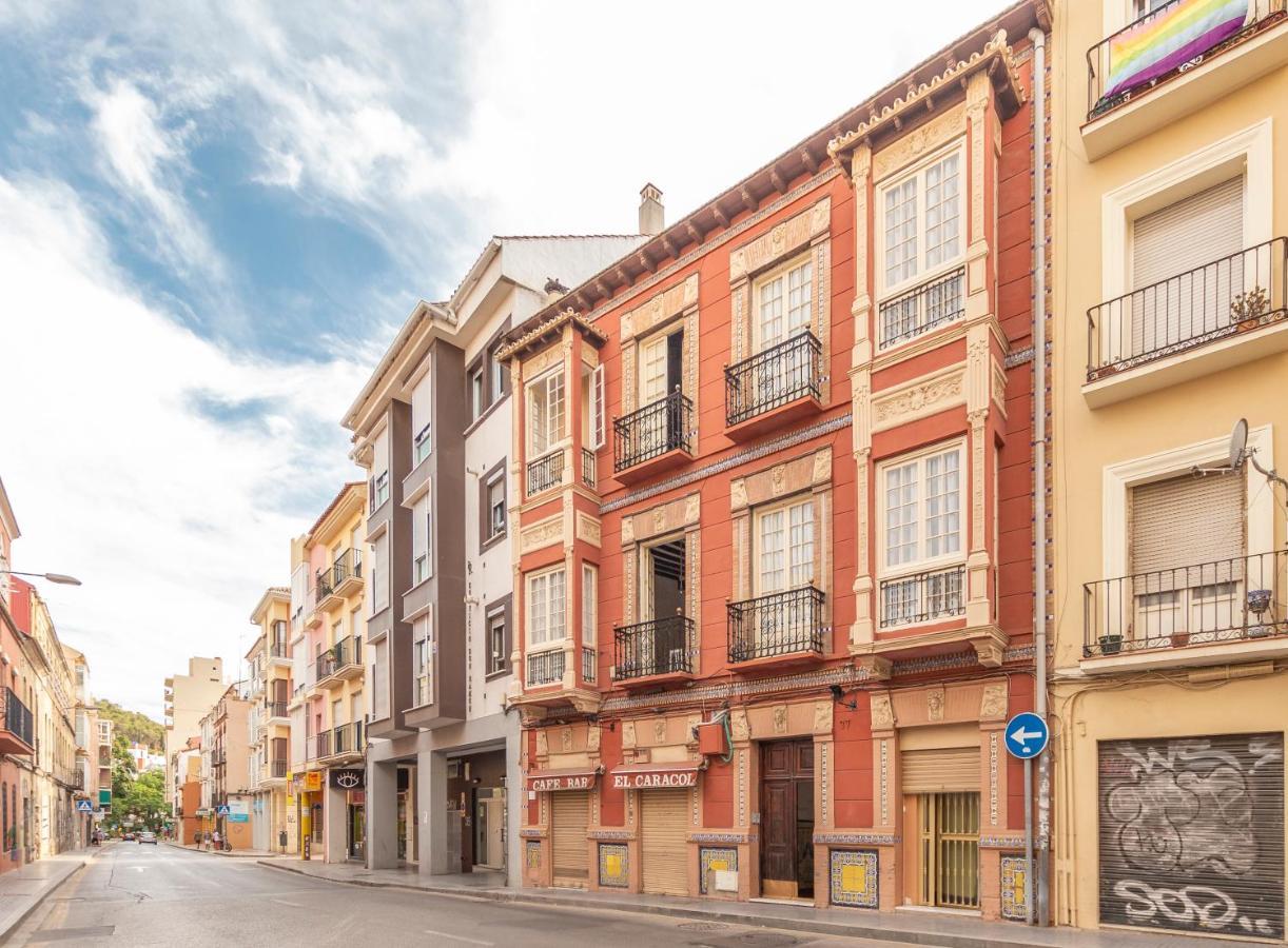 Sanders Jacaranda - Inviting Two-bedroom Downtown Málaga