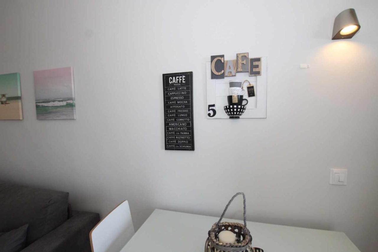Apartamento En 1ª Linea De Playa Con Vistas Al Mar *