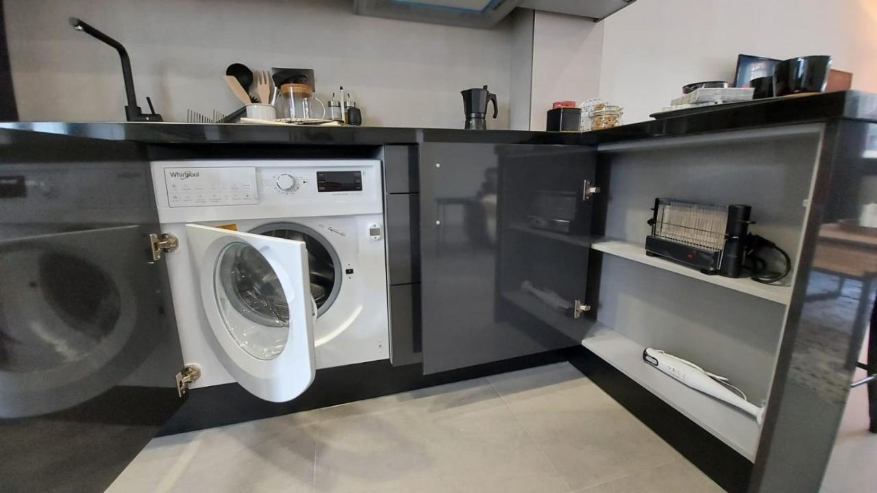 Rent4 *