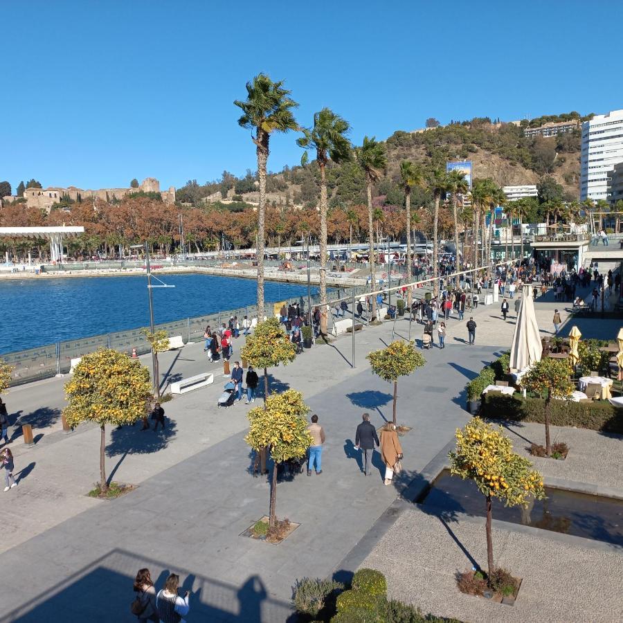 Port * Málaga