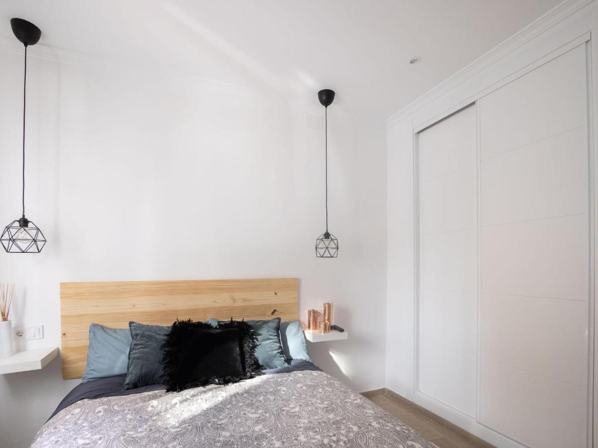 Holidays2malaga Carril & Wifi Fibra 5g Ideal Trabajar & Tv Satelite Apartamento