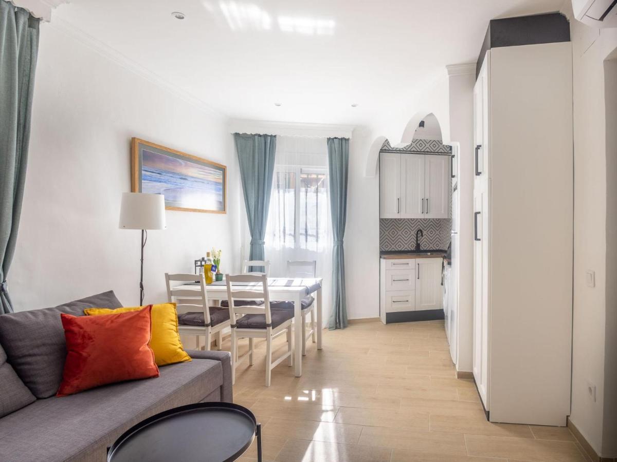 Holidays2malaga Carril & Wifi Fibra 5g Ideal Trabajar & Tv Satelite