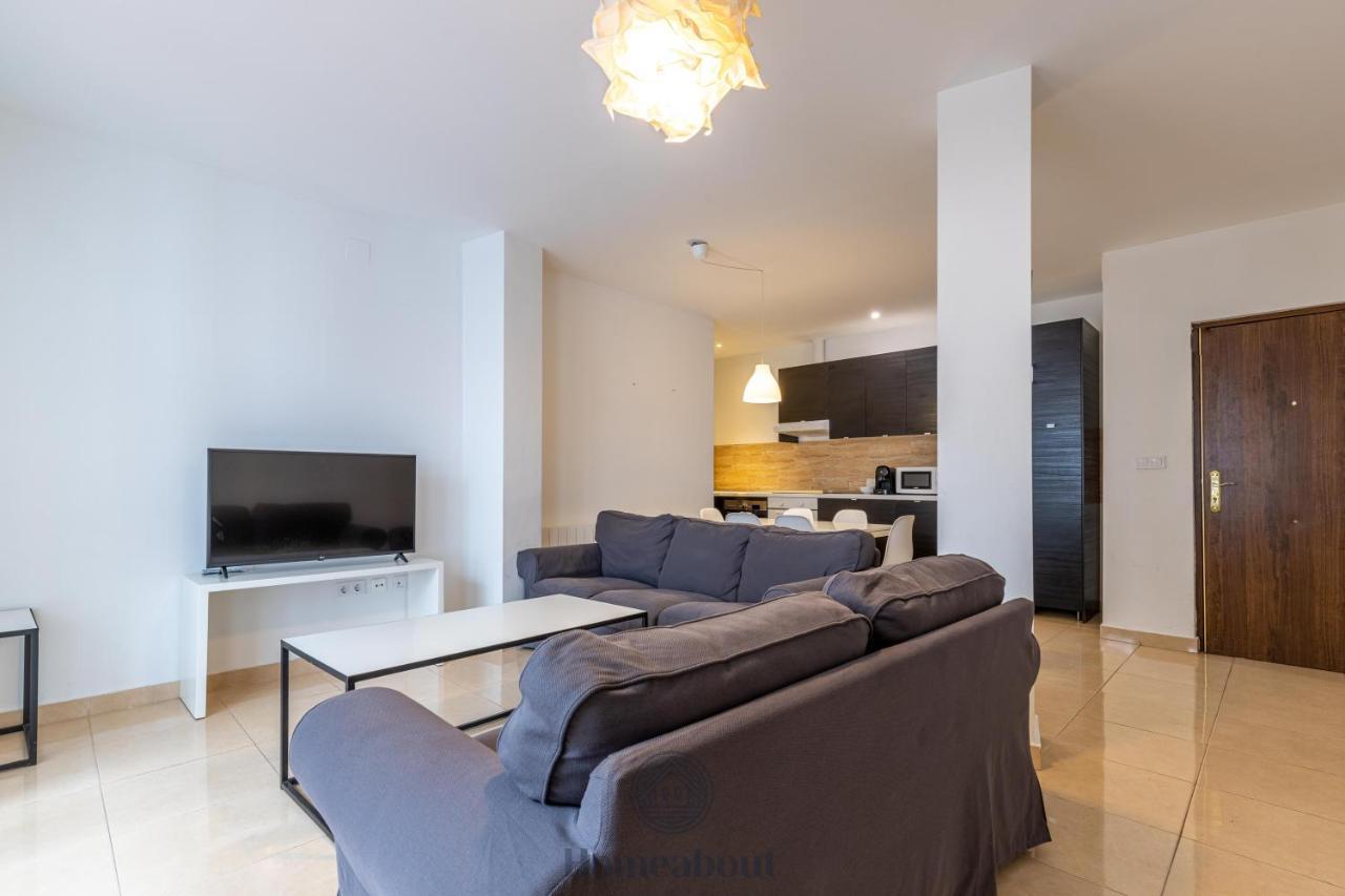 Fun Building By Homeabout Appartement *