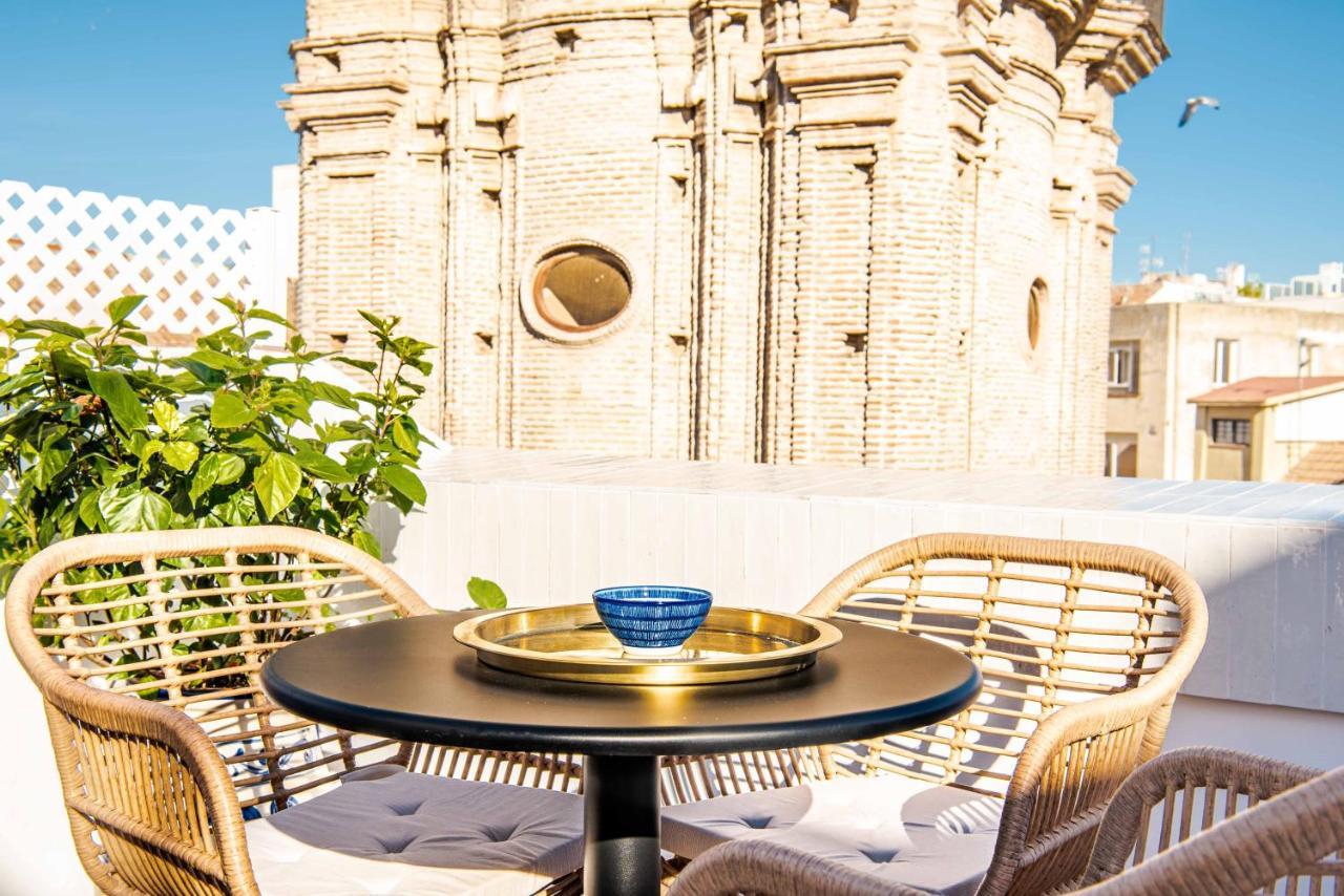 Duplex With Private Rooftop & View On San Juan Church By Rems Appartamento
