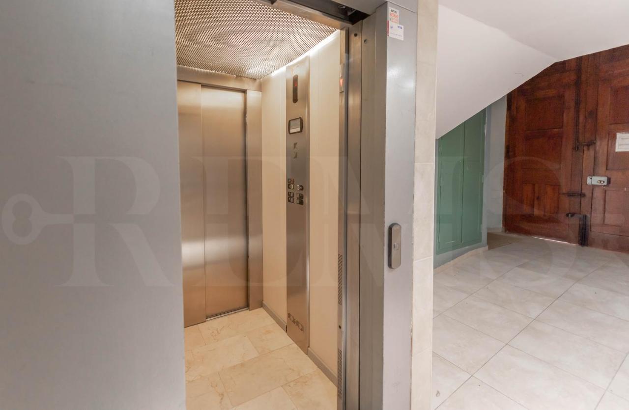 Appartamento Duplex With Private Rooftop & View On San Juan Church By Rems Málaga
