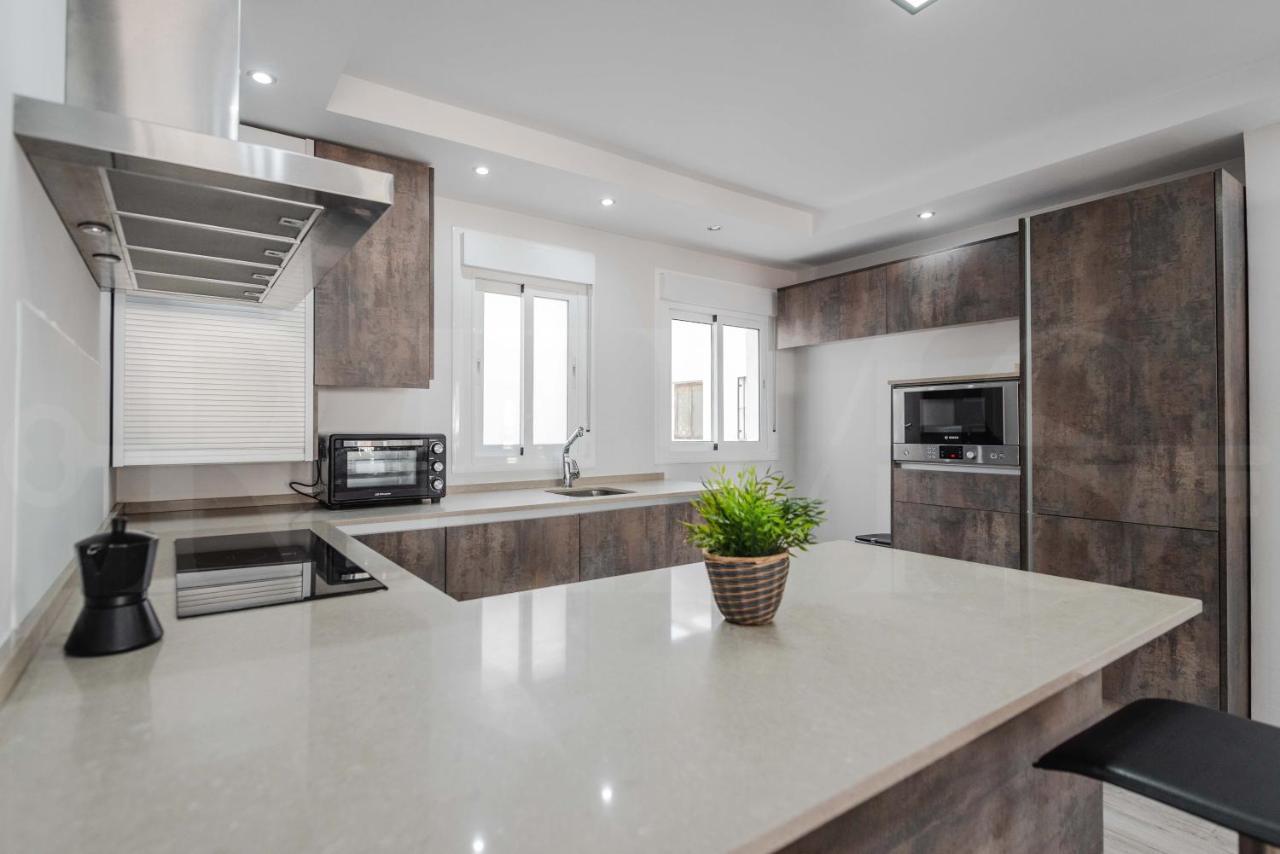 Apartment Spacious With A View - Historic Center By Rems