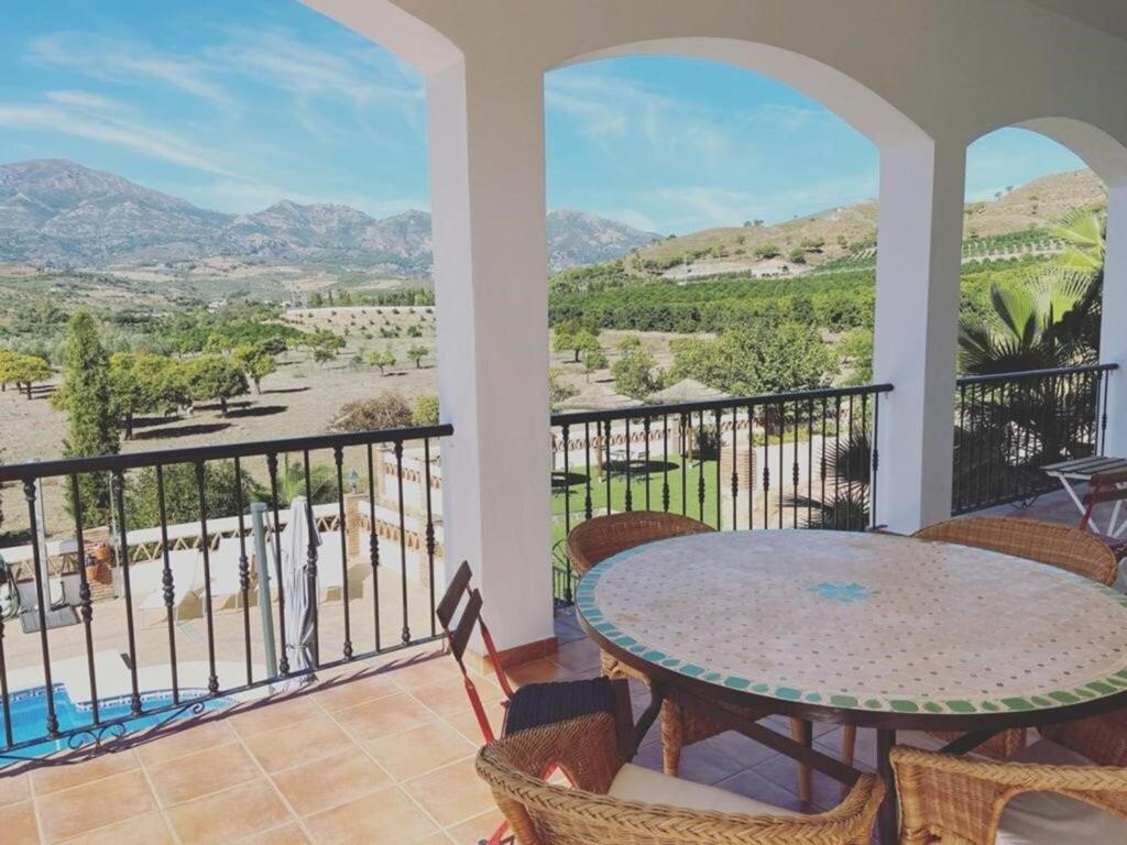 With Private Swimming Pool And Boules Court 40 Minutes From M Laga * Málaga