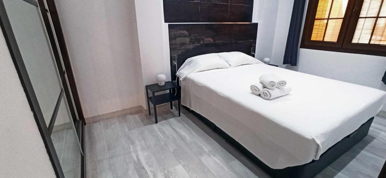 Mshome Casa Esperanza Centro * Málaga