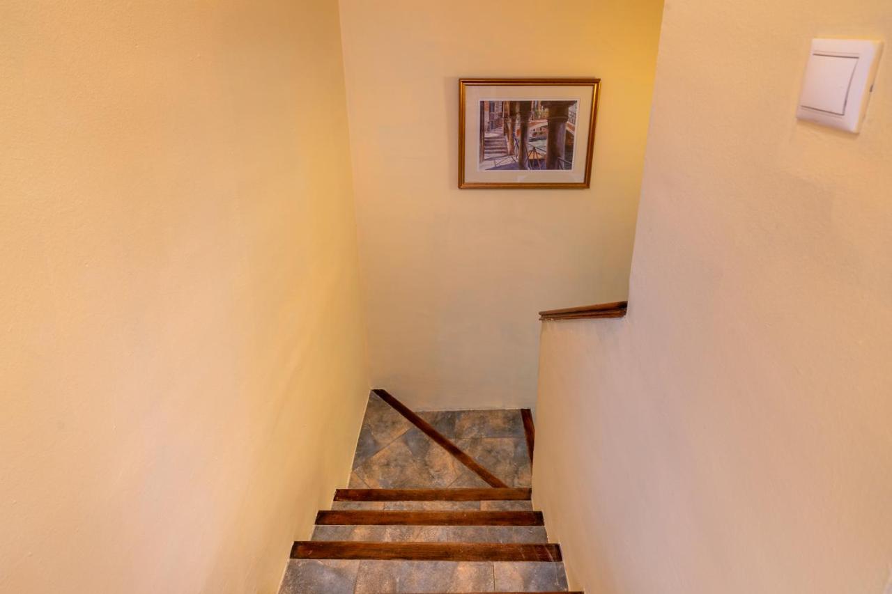 3 Bedroom House, 400m To The Beach, Near La Cala De Mijas Ferienhaus