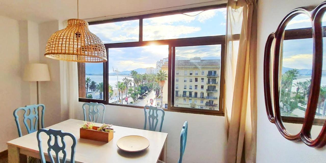 Panoramic Views To The Sea In Apartment Málaga