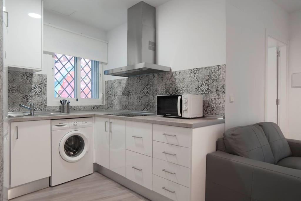 Apartamento Moderno En Plaza Merced *