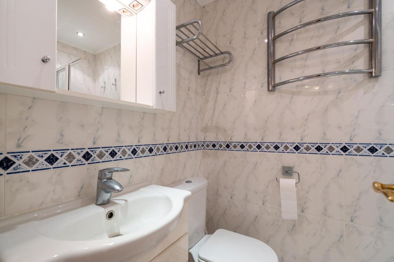 3 Bedroom House, 400m To The Beach, Near La Cala De Mijas Málaga