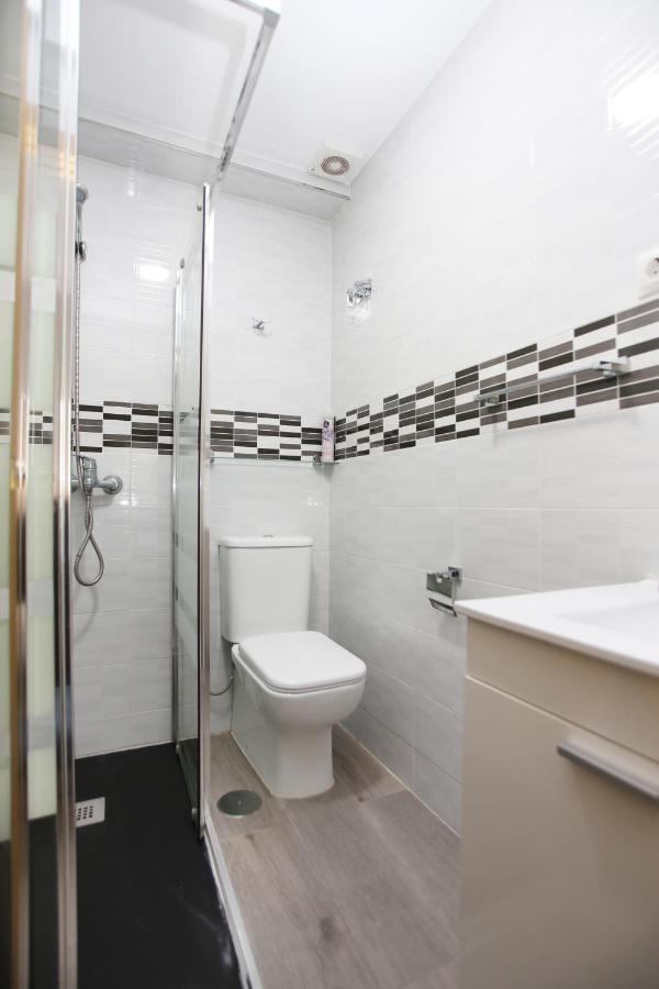 Apartamento En Calle Mendoza - Zona Huelin & 300 Mts De La Playa Apartment Malaga
