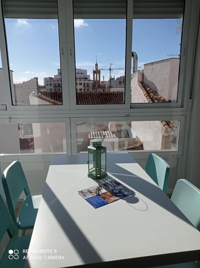 Lägenhet Apartamento Con Encanto 'larios Street Ii'