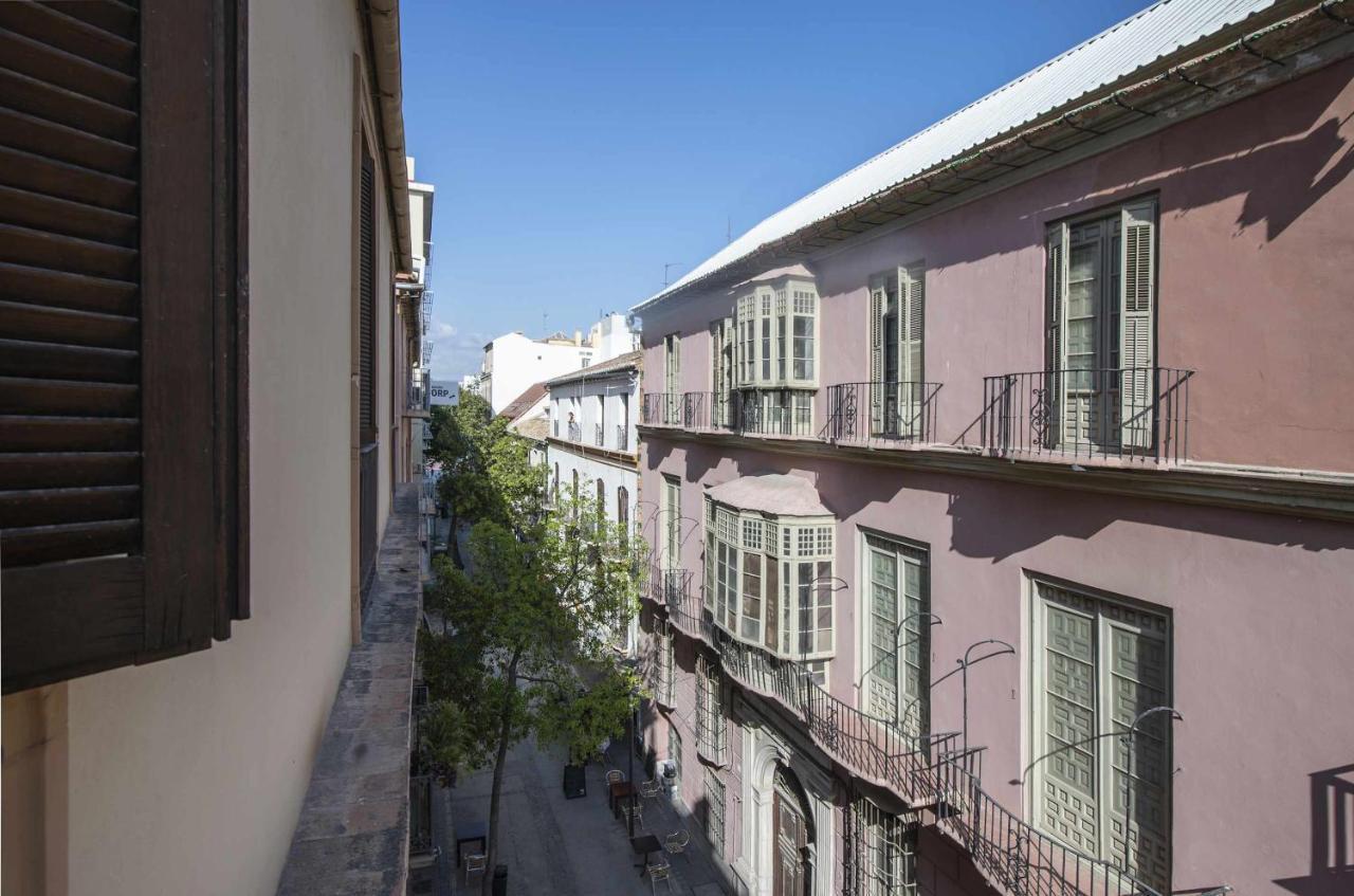 Pineapple Trinidad Grund Soho Malaga