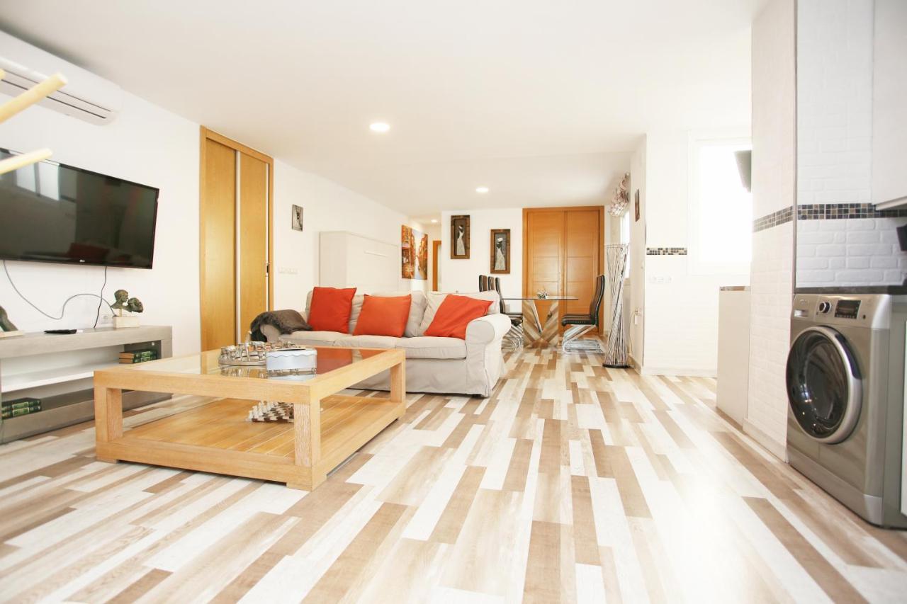 Apartamento Holidays2Malaga Paseo Maritimo Antonio Banderas Sea View&Terrace *