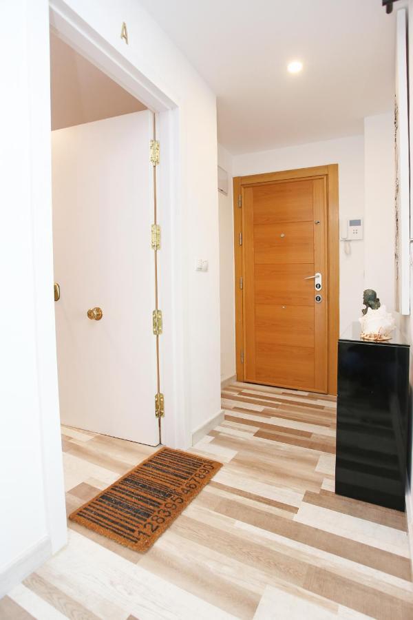 Holidays2Malaga Paseo Maritimo Antonio Banderas Sea View&Terrace *