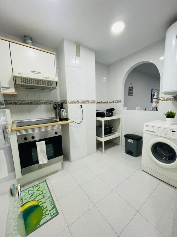Two Bed, Two Bath With Sea Views - Angel De Miraflores Appartamento