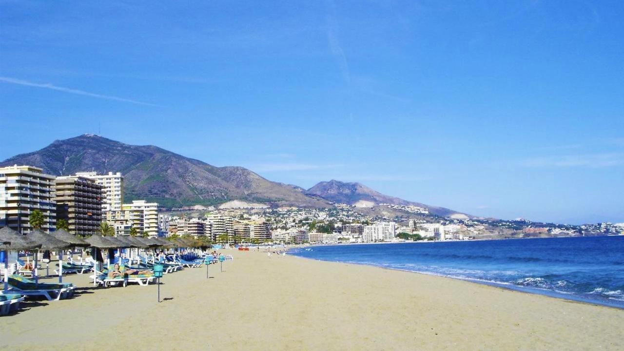 With A Big Garden And Heated Pool * Málaga
