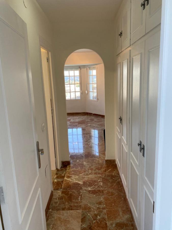 With A Big Garden And Heated Pool