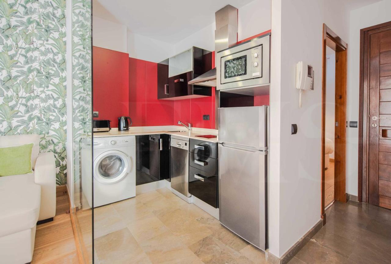 Cozy In The Heart Of By Rems Apartamento *